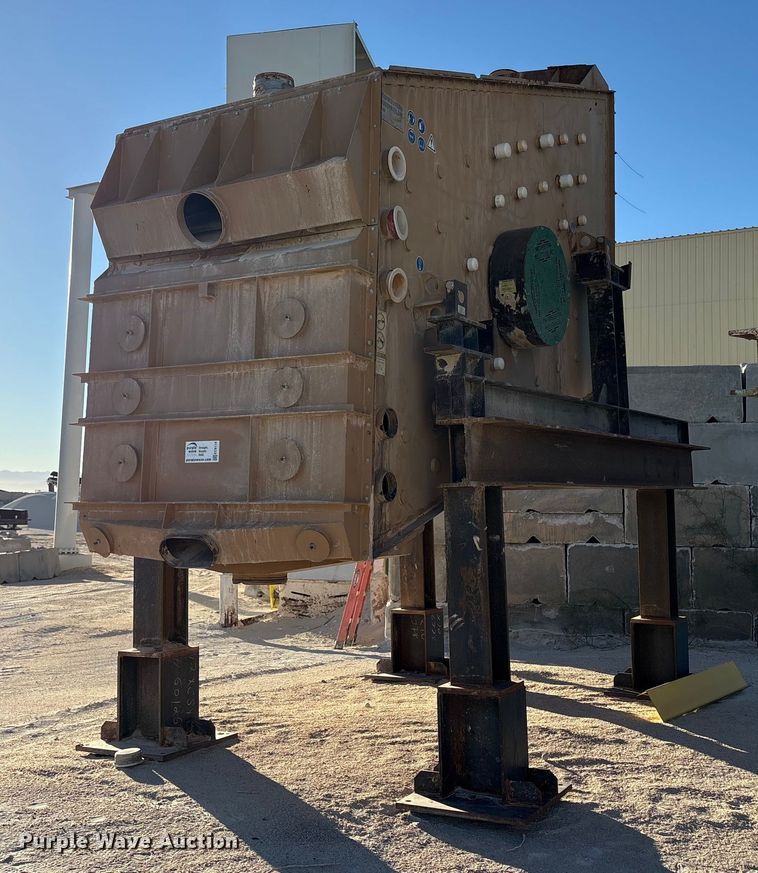 image for item EC8114 2011 Midwestern Industries MEV 5X10-3 vibratory screen