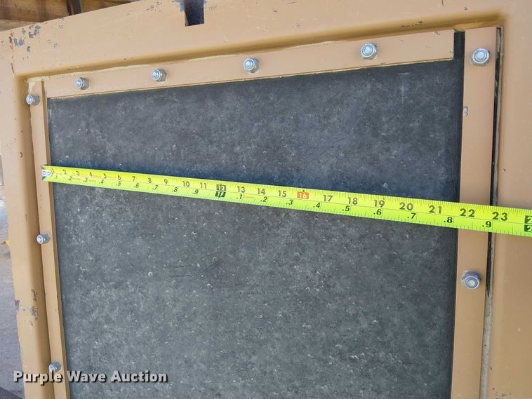 image for item EC8115 2019 Midwestern Industries  MEV510-5 vibratory screen