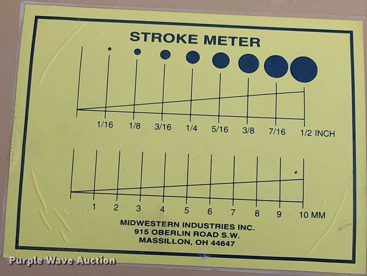 image for item EC8115 2019 Midwestern Industries  MEV510-5 vibratory screen
