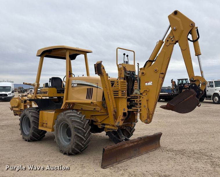 image for item EC8131 2007 Vermeer RT950 vibratory cable plow