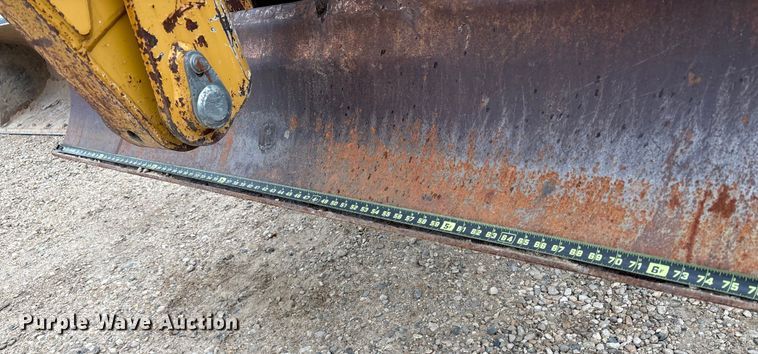 image for item EC8131 2007 Vermeer RT950 vibratory cable plow