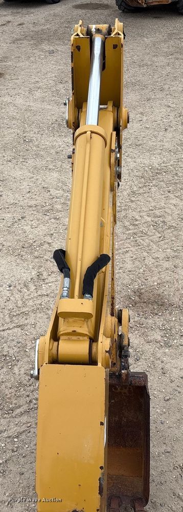 image for item EC8131 2007 Vermeer RT950 vibratory cable plow