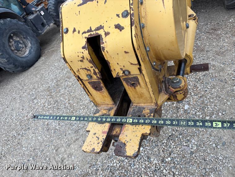 image for item EC8131 2007 Vermeer RT950 vibratory cable plow