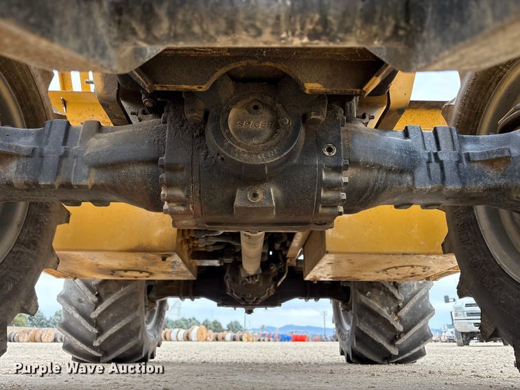 image for item EC8131 2007 Vermeer RT950 vibratory cable plow