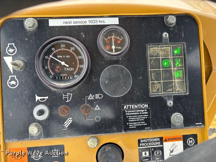 image for item EC8131 2007 Vermeer RT950 vibratory cable plow