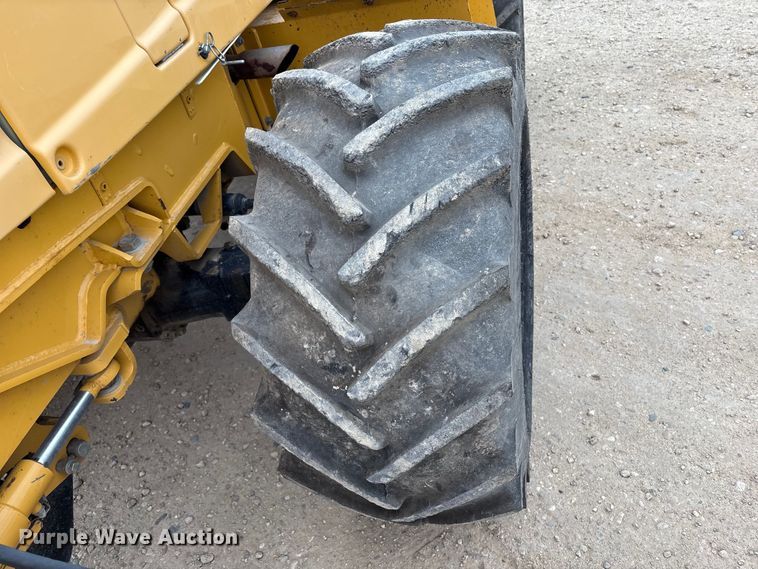 image for item EC8131 2007 Vermeer RT950 vibratory cable plow