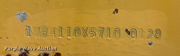 image for item EC8131 2007 Vermeer RT950 vibratory cable plow