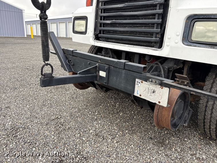 image for item EC8135 1996 Mack RD688S crane truck