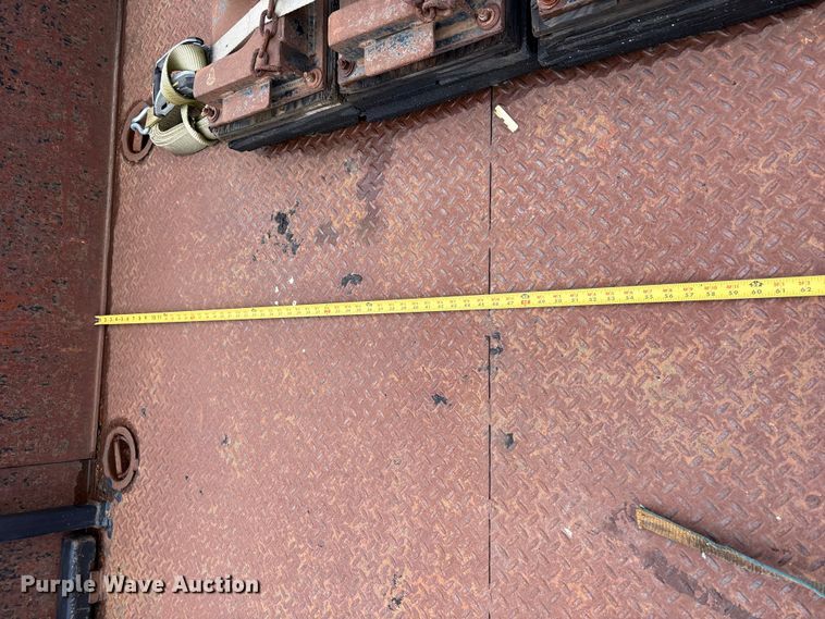 image for item EC8135 1996 Mack RD688S crane truck