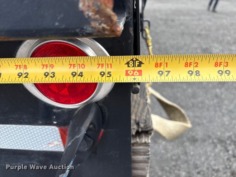 image for item EC8135 1996 Mack RD688S crane truck