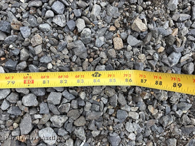 image for item EC8135 1996 Mack RD688S crane truck