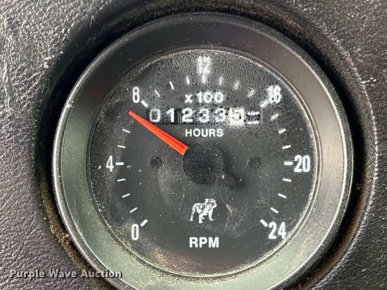 image for item EC8135 1996 Mack RD688S crane truck