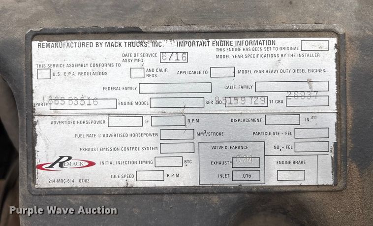 image for item EC8135 1996 Mack RD688S crane truck