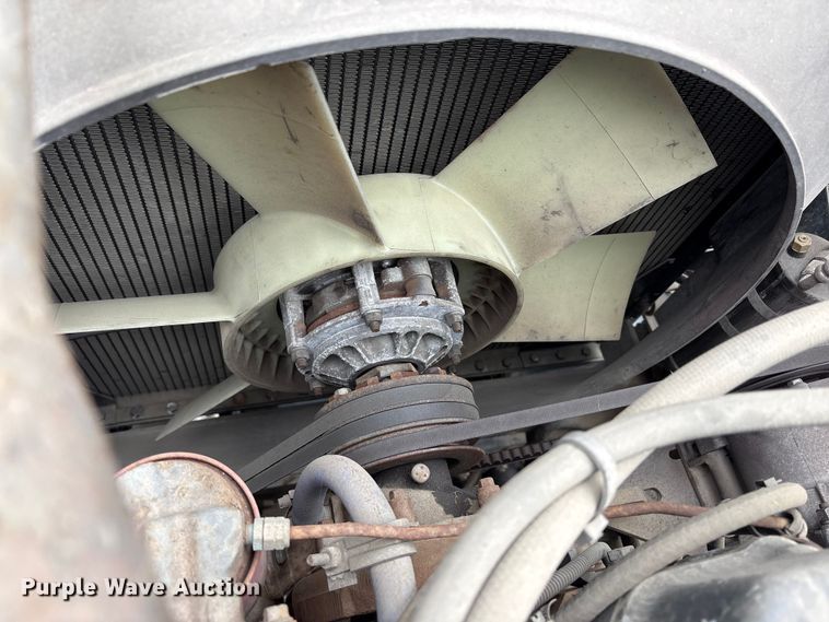 image for item EC8135 1996 Mack RD688S crane truck