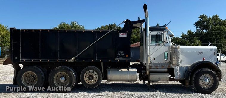 image for item ED2252 1997 Peterbilt 379 dump truck