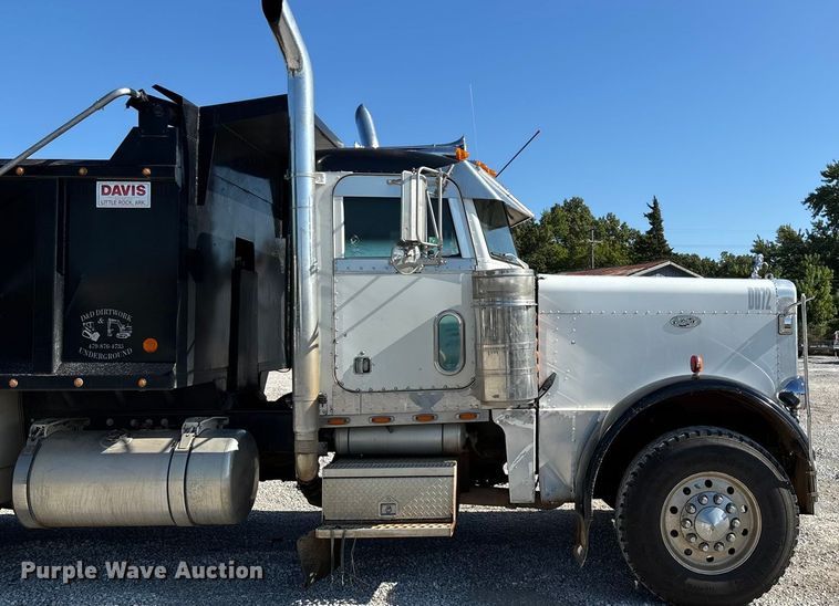 image for item ED2252 1997 Peterbilt 379 dump truck