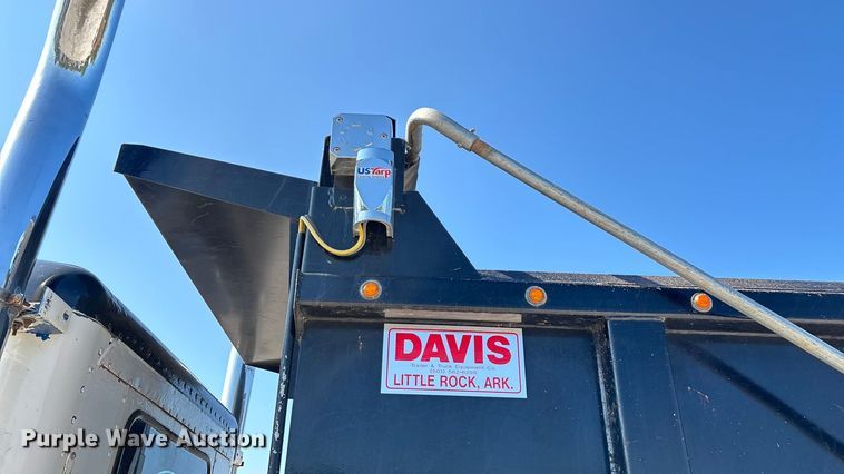 image for item ED2252 1997 Peterbilt 379 dump truck