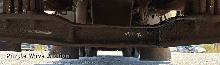 image for item ED2252 1997 Peterbilt 379 dump truck