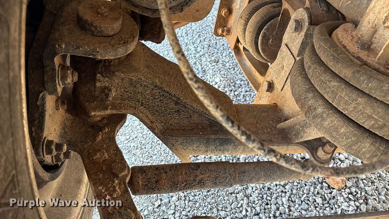 image for item ED2252 1997 Peterbilt 379 dump truck