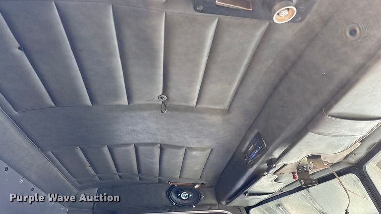 image for item ED2252 1997 Peterbilt 379 dump truck