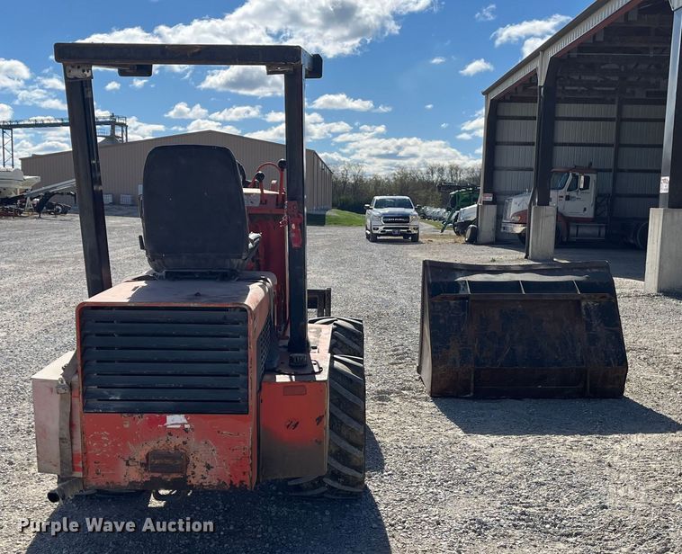 image for item ED2360 Willmar Wrangler wheel loader