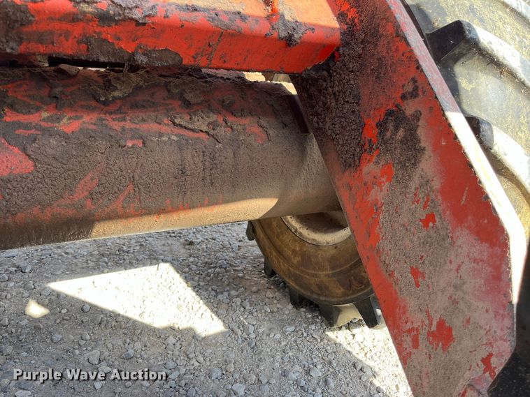 image for item ED2360 Willmar Wrangler wheel loader