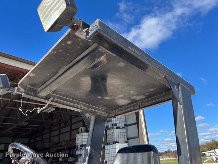 image for item ED2360 Willmar Wrangler wheel loader