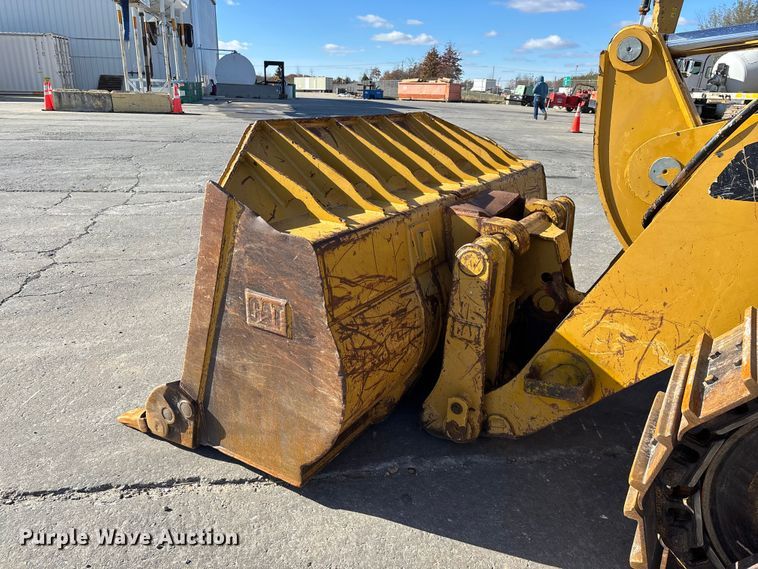 image for item ED2364 2013 Caterpillar 953D track loader