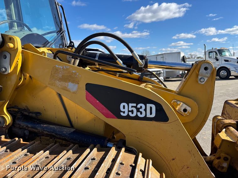 image for item ED2364 2013 Caterpillar 953D track loader