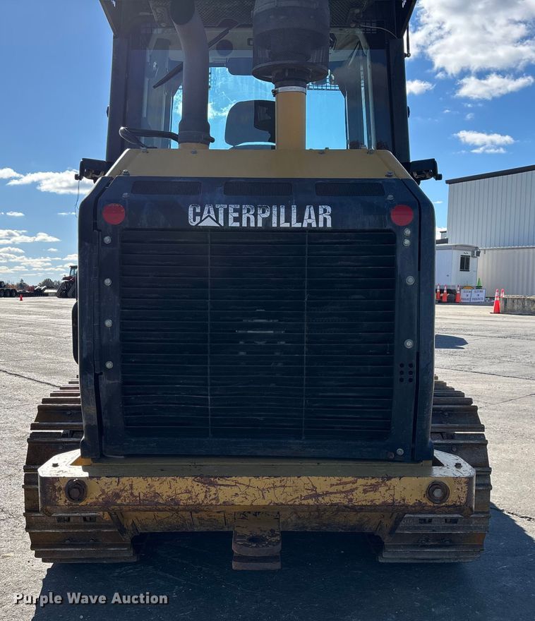 image for item ED2364 2013 Caterpillar 953D track loader