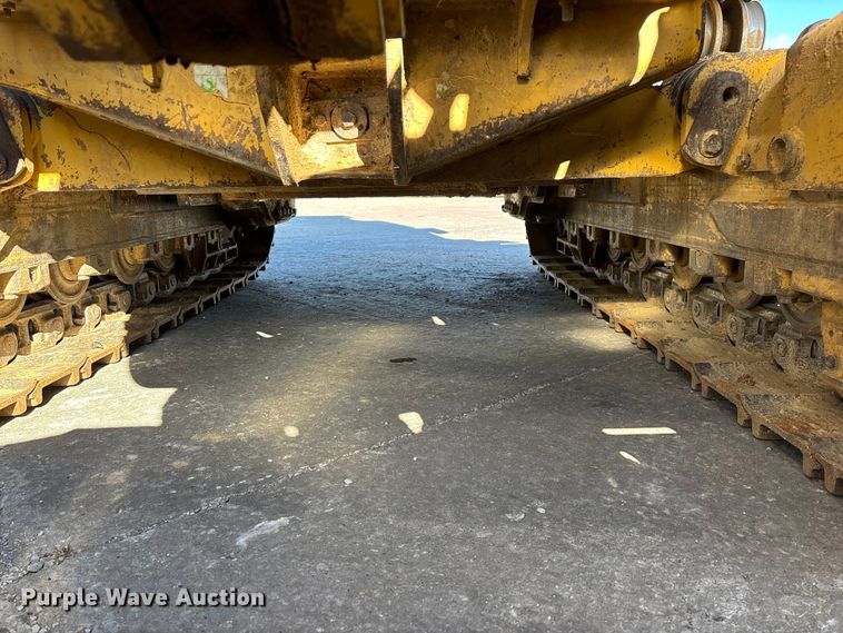 image for item ED2364 2013 Caterpillar 953D track loader