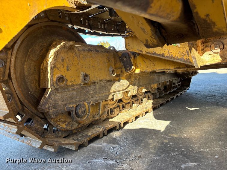 image for item ED2364 2013 Caterpillar 953D track loader
