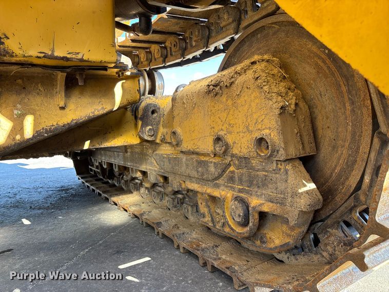 image for item ED2364 2013 Caterpillar 953D track loader
