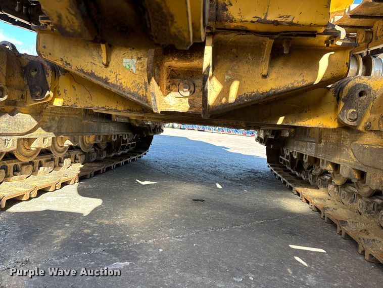 image for item ED2364 2013 Caterpillar 953D track loader