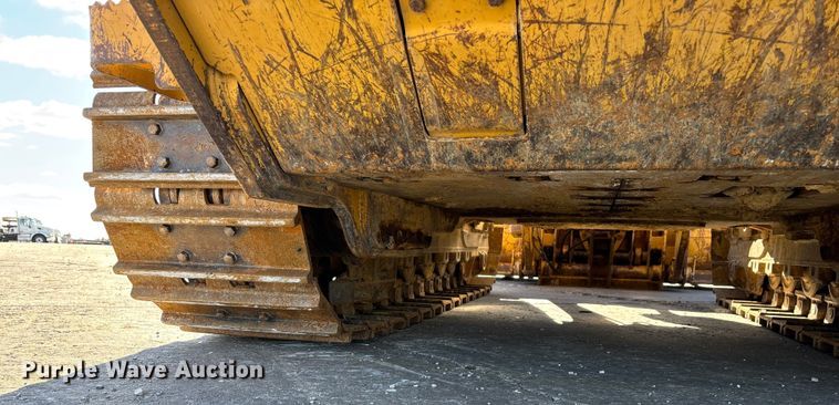 image for item ED2364 2013 Caterpillar 953D track loader