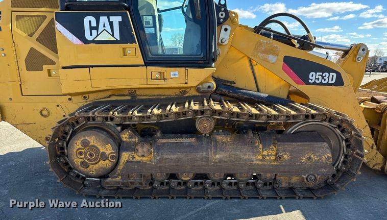 image for item ED2364 2013 Caterpillar 953D track loader