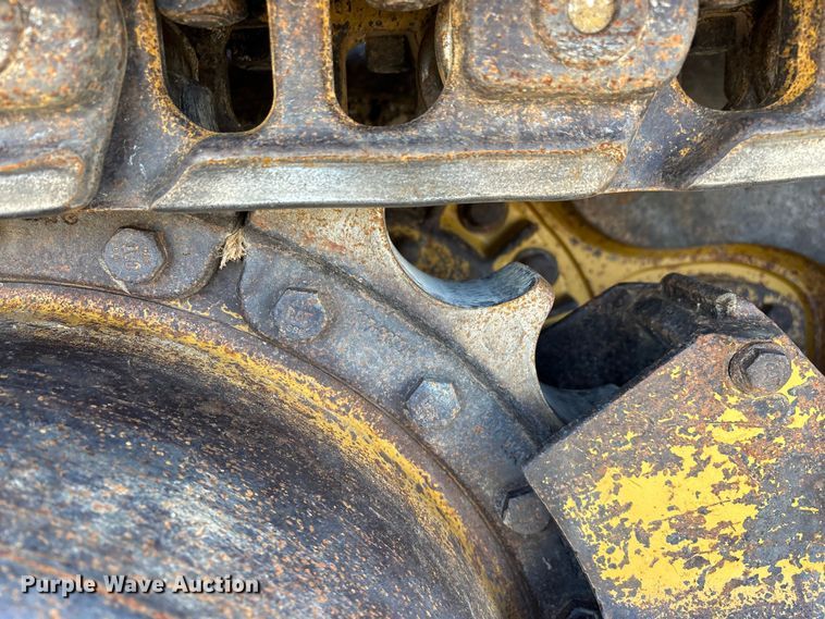 image for item ED2364 2013 Caterpillar 953D track loader