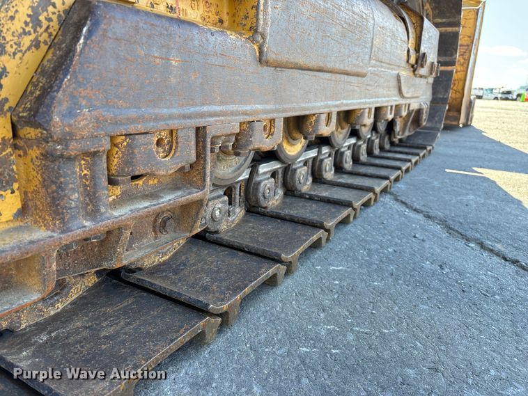 image for item ED2364 2013 Caterpillar 953D track loader