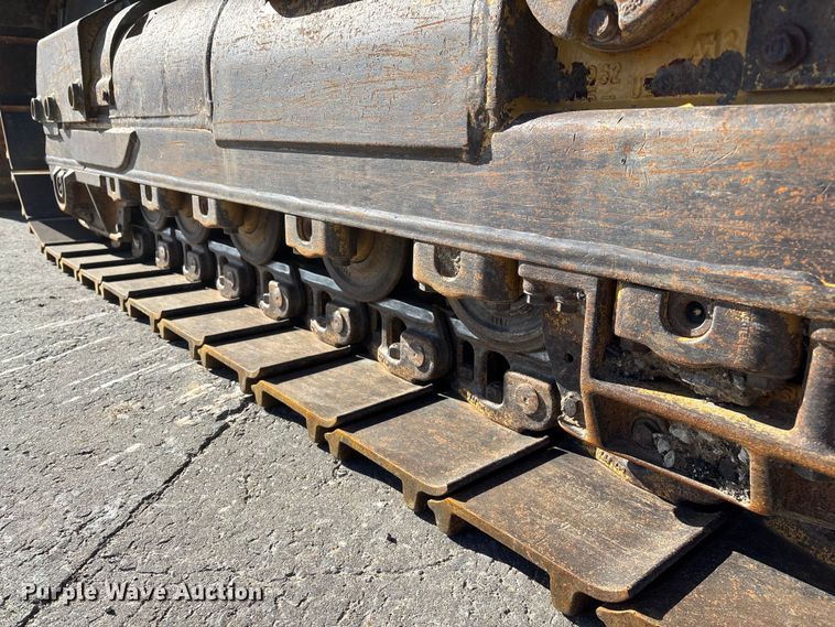 image for item ED2364 2013 Caterpillar 953D track loader