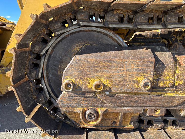 image for item ED2364 2013 Caterpillar 953D track loader