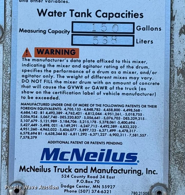 image for item ED2367 2013 Kenworth T400 ready mix truck