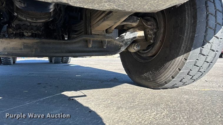 image for item ED2367 2013 Kenworth T400 ready mix truck