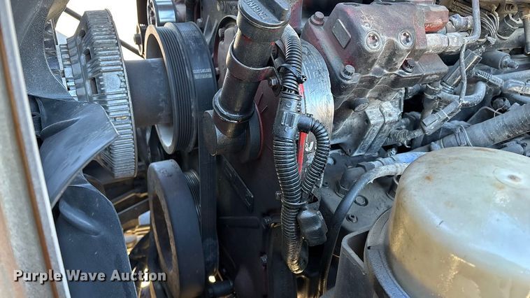 image for item ED2367 2013 Kenworth T400 ready mix truck