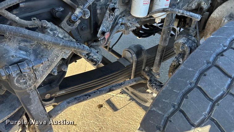 image for item ED2367 2013 Kenworth T400 ready mix truck