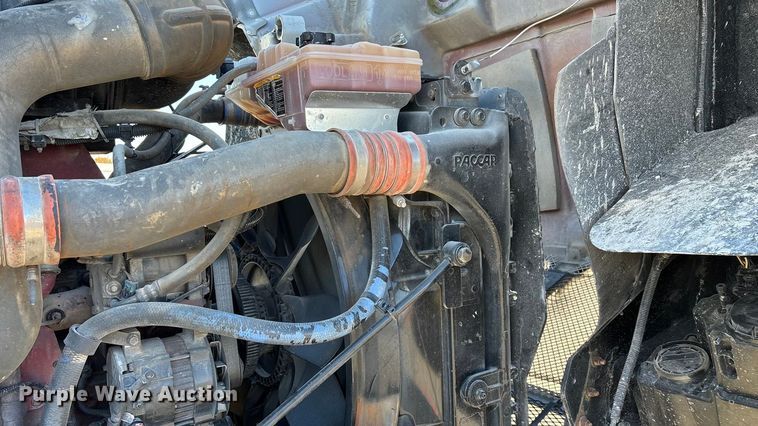 image for item ED2367 2013 Kenworth T400 ready mix truck