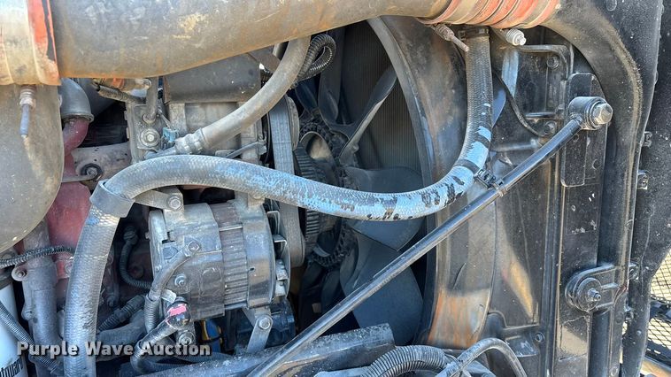 image for item ED2367 2013 Kenworth T400 ready mix truck