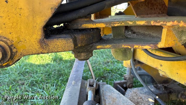 image for item ED2386 Vermeer M437A trencher