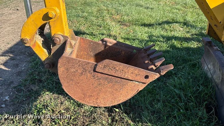 image for item ED2386 Vermeer M437A trencher