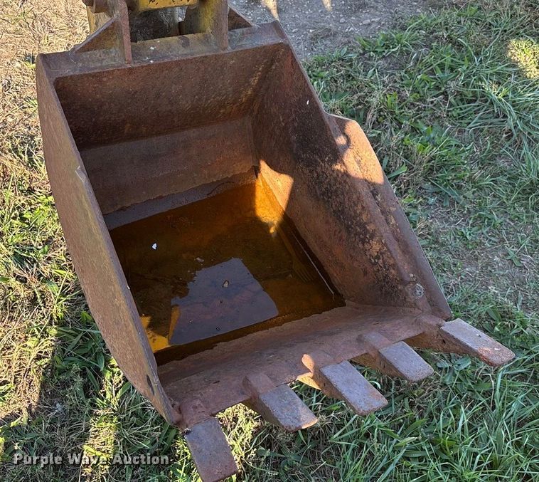 image for item ED2386 Vermeer M437A trencher