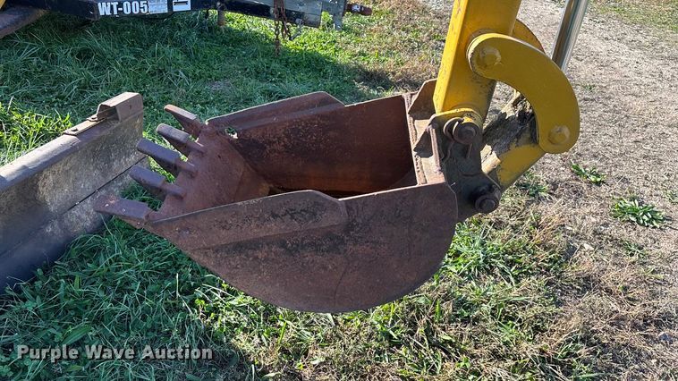 image for item ED2386 Vermeer M437A trencher